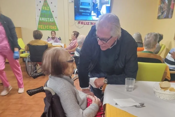 Visita Institucional del Excelentísimo Ayuntamiento de Hormigos a la Residencia San Bartolomé.